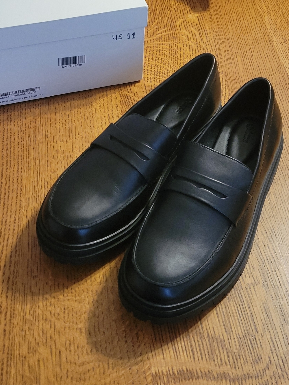 Quince Italian Leather Lug Sole loafer - black - Picture 9 of 14